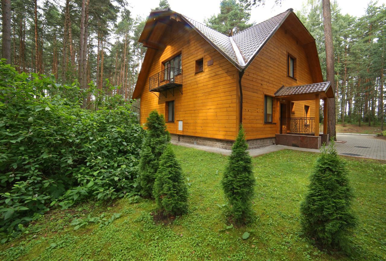 Санаторий Сосны на озере Нарочь Гатовичи Экстерьер фото